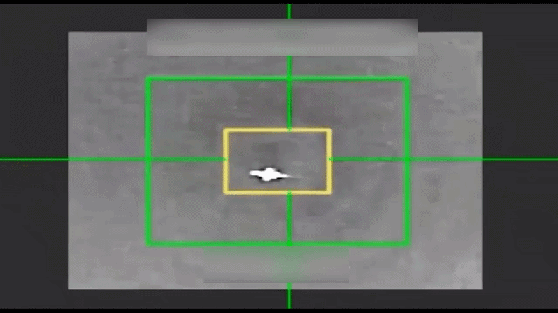 Iran công bố video khóa mục tiêu, buộc tiêm kích F-35 Mỹ bỏ chạy