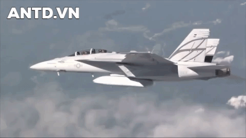 Lộ diện kẻ 'hất cẳng' tiêm kích tàng hình F-35C trong hải quân Mỹ