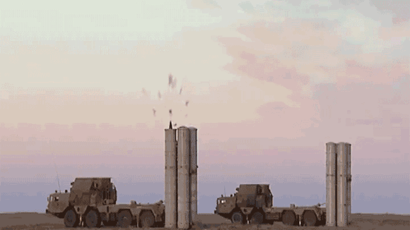 Bước đi 'nước đôi' của Nga khiến quân đội Syria nhận xét 'S-300' vô dụng