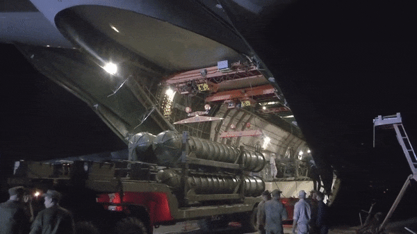 Chuyên gia hé lộ điểm yếu chí tử khiến S-300 Syria bất lực trước tiêm kích Israel