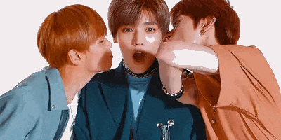 Nhóm nhạc lạ đời ở Kpop