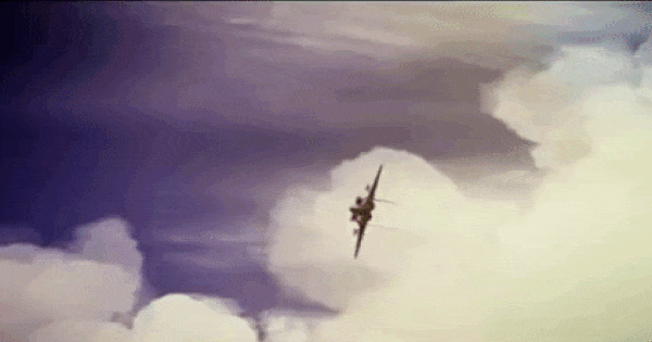 Những trận đối đầu nảy lửa giữa F-15 và MiG-25