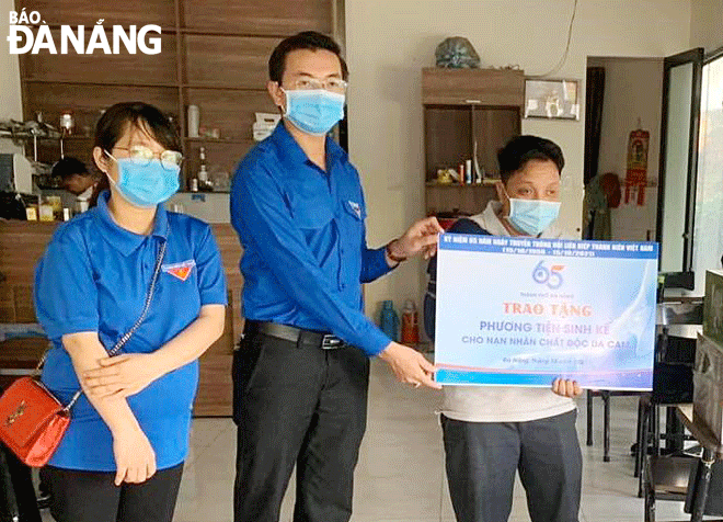 Chia sẻ nỗi đau da cam