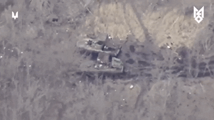HIMARS phá hủy 2 pháo tự hành 2S9 Nona-S của Nga ở Zaporizhzhia