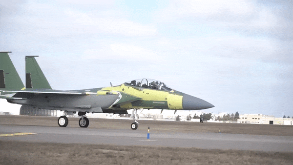 Điều gì khiến Israel tiếp tục tung tiền mua 25 chiến đấu cơ F-15EX