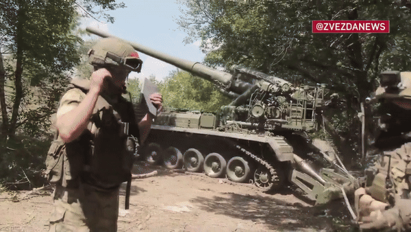 Phản pháo từ 2S7M Nga đã hủy diệt pháo Pzh 2000 và Bogdana Ukraine