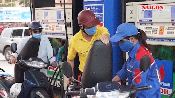 Giá xăng dầu tăng trở lại