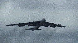 Mỹ điều máy bay B-52 oanh tạc tại Syria giữa lúc chính quyền của Tổng thống Assad sụp đổ