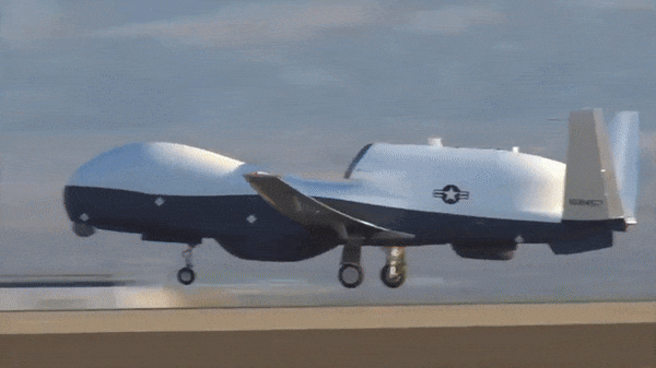 UAV trinh sát hơn 200 triệu USD của Mỹ gặp sự cố trên không giữa căng thẳng Trung Đông