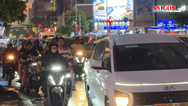 Nam bộ tiếp tục c&oacute; mưa trong ng&agrave;y 3-6