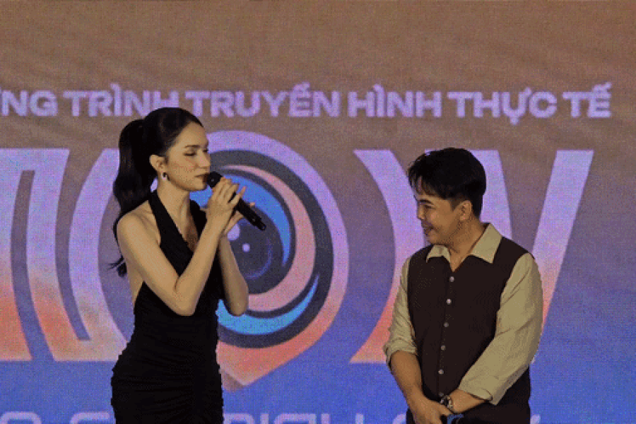 Hoa hậu Hương Giang h&eacute; lộ d&agrave;n kh&aacute;ch mời quốc tế tham dự fan meeting