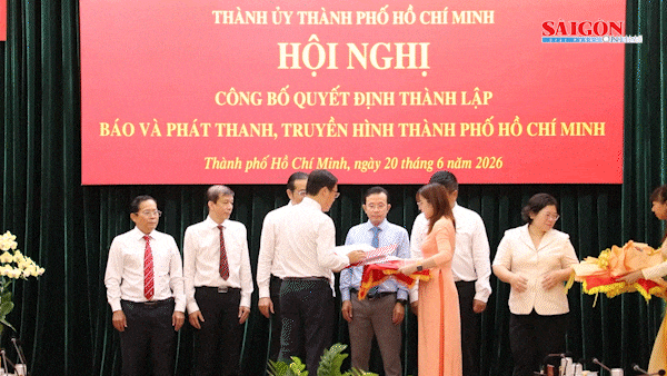 Đồng ch&iacute; L&ecirc; Văn Minh l&agrave;m Tổng Gi&aacute;m đốc Cơ quan B&aacute;o v&agrave; Ph&aacute;t thanh, Truyền h&igrave;nh TPHCM