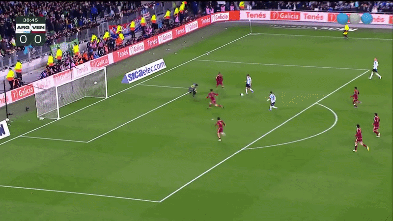 Messi lập c&uacute; đ&uacute;p, Argentina gi&agrave;nh v&eacute; sớm v&agrave;o v&ograve;ng knock-out World Cup