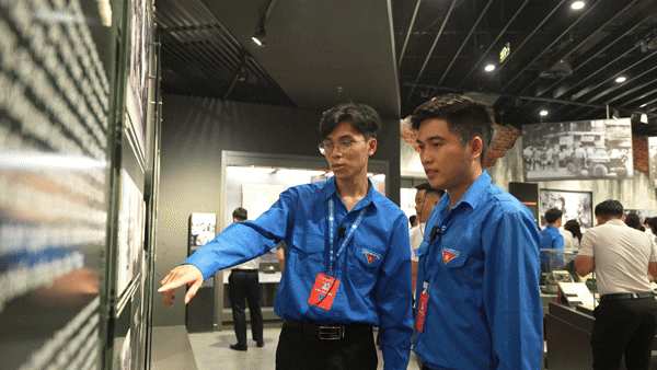 Bồi đắp l&ograve;ng y&ecirc;u nước trước thềm Đại hội Đo&agrave;n to&agrave;n quốc lần thứ XIII