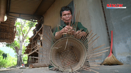 Làng Ba Na 'dệt' sinh kế từ sợi chỉ cội nguồn