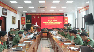 Công an Tuyên Quang thông tin điều tra vụ điểm Toán cao bất thường