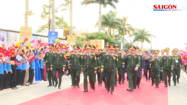 Giao lưu hữu nghị quốc ph&ograve;ng bi&ecirc;n giới Việt - L&agrave;o lần thứ 3 tại Nghệ An