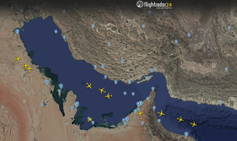 10 m&aacute;y bay qu&acirc;n sự xuất hiện tr&ecirc;n bầu trời Trung Đ&ocirc;ng khi Mỹ mở cuộc tấn c&ocirc;ng mới v&agrave;o Iran