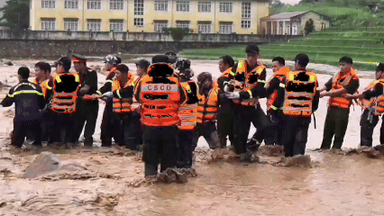 Ph&aacute;t hiện th&ecirc;m 1 người chết trong qu&aacute; tr&igrave;nh t&igrave;m kiếm nạn nh&acirc;n lũ qu&eacute;t ở Lai Ch&acirc;u