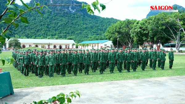 Bộ đội Bi&ecirc;n ph&ograve;ng Nghệ An ra qu&acirc;n x&acirc;y dựng trường nội tr&uacute; v&ugrave;ng bi&ecirc;n