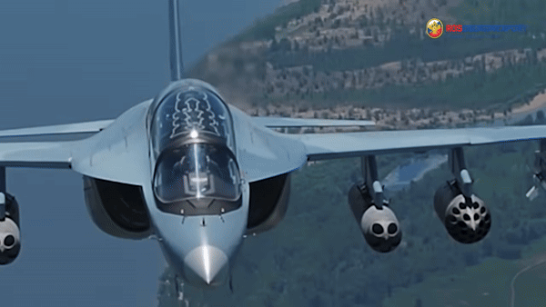 Phương Tây đánh giá chi tiết máy bay Yak-130M mới nhất của Nga