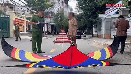 Công an TPHCM triệu tập 3 người thả diều uy hiếp an toàn bay