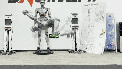 Những c&uacute; nh&agrave;o lộn đ&atilde; đủ để robot h&igrave;nh người Trung Quốc thắng lớn?