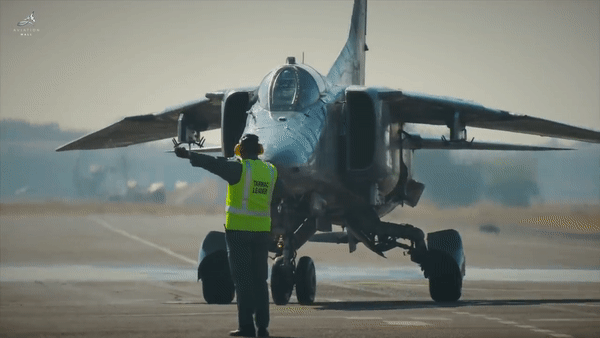 MiG-27: Vì sao Liên Xô biến một tiêm kích thành máy bay cường kích?