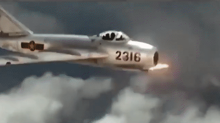 MiG-17 đã buộc không quân Mỹ thay đổi chiến thuật như thế nào?