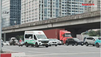 Lượng xe rời H&agrave; Nội tăng mạnh ng&agrave;y 29-8, c&aacute;c cửa ng&otilde; vẫn kh&ocirc;ng 'kẹt cứng'