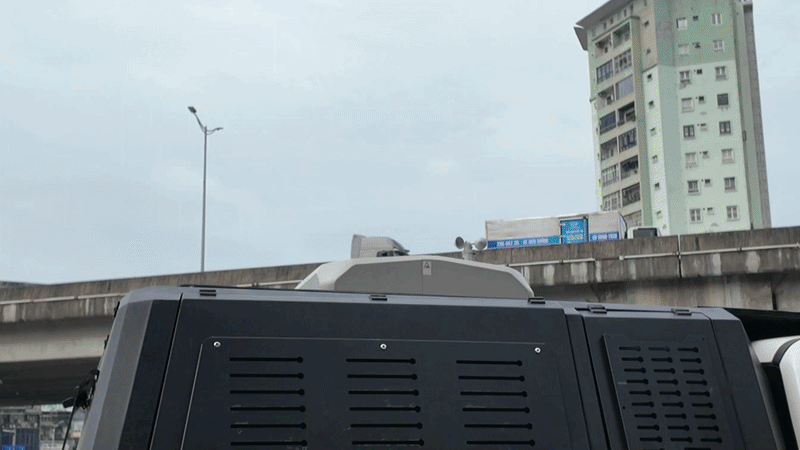 Hà Nội: Cận cảnh UAV không người điều khiển 'soi' vi phạm giao thông từ trên cao