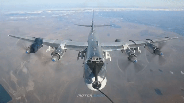 Tu-95MS: Vì sao 'Gấu Nga' được hồi sinh trong thời đại tên lửa hành trình?