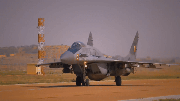 MiG-29 sau Chiến tranh Lạnh: V&igrave; sao n&oacute; vẫn chưa biến mất?