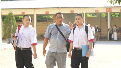 Hai thủ khoa 30 điểm cùng hàng trăm học viên Học viện Kỹ thuật Quân sự nhập trường