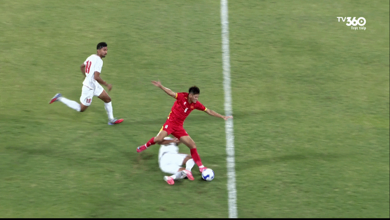Trực tiếp U20 Việt Nam vs U20 Iran 0-0 (H1): Không vào!!! Hoa Xuân Tín cứu thua xuất sắc