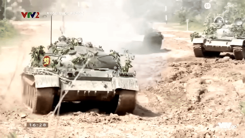 Xe tăng T-62 khác T-54/T-55 như thế nào?