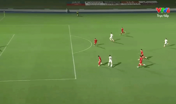Trực tiếp U23 Việt Nam vs U23 Kuwait 0-0 (H1): Cao Văn Bình cứu thua xuất sắc