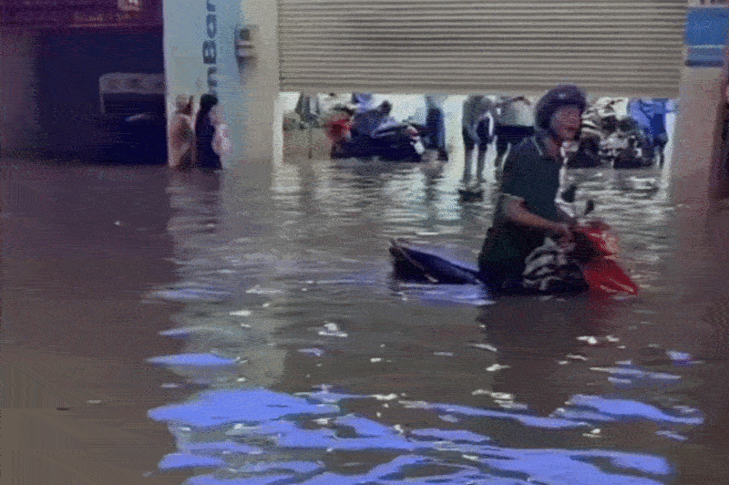 Lời khuyên cho những người hay dầm mưa, lội nước