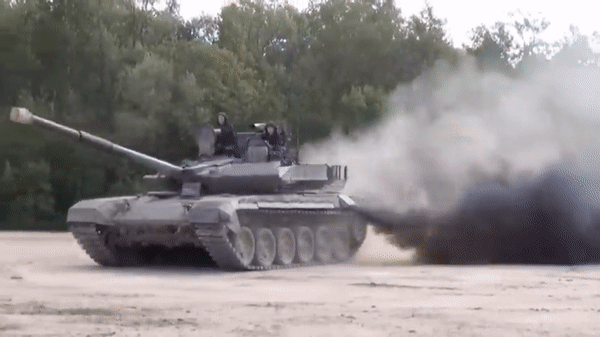 Hệ thống điện tử giúp xe tăng T-90M phát hiện và tiêu diệt mục tiêu