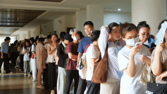 Sinh vi&ecirc;n Học viện T&agrave;i ch&iacute;nh dần h&igrave;nh th&agrave;nh th&oacute;i quen sống c&oacute; tr&aacute;ch nhiệm với m&ocirc;i trường từ những h&agrave;nh động nhỏ