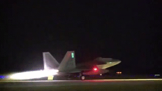 Mục đích Mỹ điều hàng loạt 'chim ăn thịt' F-22 tới Trung Đông để làm gì?