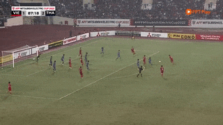Highlights Việt Nam 2-2 Thái Lan: Siêu phẩm Văn Thanh giữ lại hy vọng