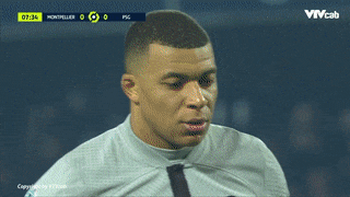Mbappe 2 lần đá hỏng penalty, PSG vẫn thắng nhờ Messi