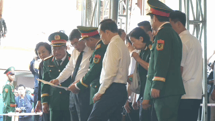 Thủ tướng Lê Minh Hưng: Nỗ lực cao nhất để đưa các Anh hùng liệt sĩ về với gia đình, quê hương