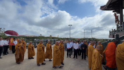 TPHCM tưởng niệm Anh hùng liệt sĩ, tiếp nối truyền thống đền ơn đáp nghĩa
