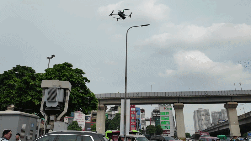 Hà Nội dùng UAV tuần tra, phát hiện hàng trăm vi phạm giao thông