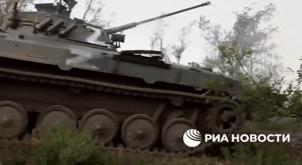 Một nhà thầu quân sự Wagner nói lực lượng vũ trang Ukraine triển khai các đơn vị tinh nhuệ phòng thủ Bakhmut, song "các đơn vị này đang trên đà kiệt quệ".