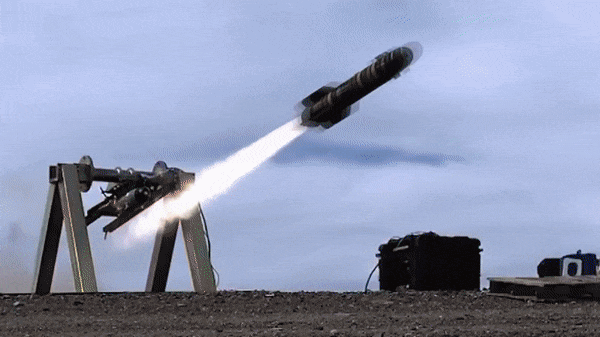 Brimstone 2 là phiên bản tên lửa cải tiến từ thế hệ Brimstone thế hệ cũ do MBDA Missile phát triển.