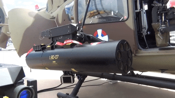 Về vũ khí, trực thăng vũ trang H-145M có thể mang theo các thùng phóng rocket, thùng súng máy hoặc các tên lửa đối không và đối đất.
