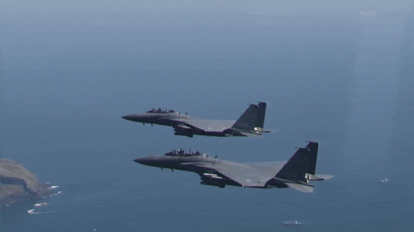Dù không có năng lực tàng hình, nhưng F-15EX vẫn là dòng chiến đấu cơ chiếm vị thế quan trọng của không quân Mỹ.